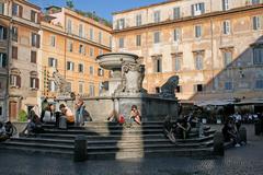 Piazza di Santa Maria in Trastevere in Rome