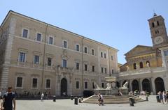 Piazza di Santa Maria in Trastevere, Rome