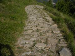 muletrack leading to Fort Diamante in Sant'Olcese