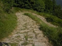 Muletrack to Fort Diamante in Sant'Olcese, Genoa