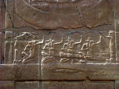 Souls of Nekhen showing the 'henw'-gesture in Seti I's temple at Gourna