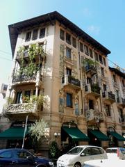 Milano Casa Galimberti building facade