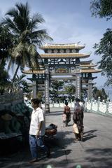 Streets of Singapore in 1963