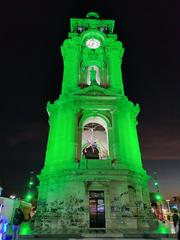 Reloj Monumental de Pachuca at night