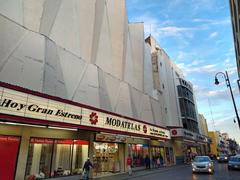 Antiguo cine Coliseo in Puebla, now Modatelas store