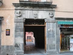 Renaissance facade of Casa de las Cabecitas in Puebla