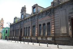 Unidentified building on Palafox Street in Puebla, Mexico