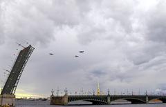 air parade over the Neva River