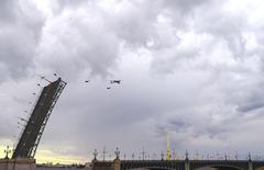 Air parade over the Neva