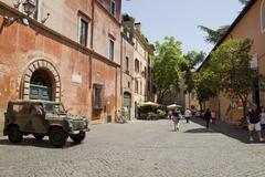 Piazza di S Egidio in Rome