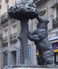 Crest of Madrid from Plaza de la Puerta del Sol