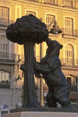 Bear and Arbutus statue at Puerta del Sol square in Madrid, Spain