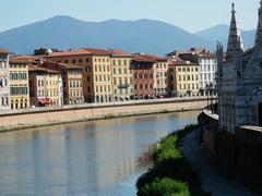 Palazzo dell'Ussero viewed from Ponte Solferino