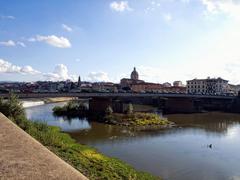 panoramic view of Florence with the Cathedral of Santa Maria del Fiore