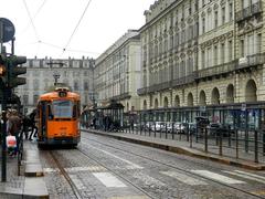 Torino Piazza Castello tram