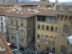 Torre dei Gianfigliazzi and Piazza Santa Trinita in Florence