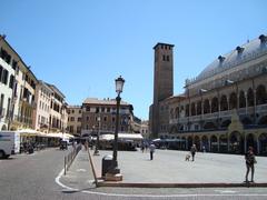 Piazza della Frutta, Padova