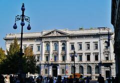 Piazza della Scala, Milan