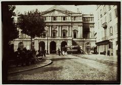 Piazza della Scala in Milan early 20th century