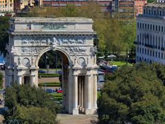 Arco della Vittoria in Genoa