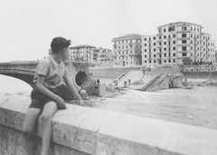 Ponte della Vittoria destroyed at the end of World War II