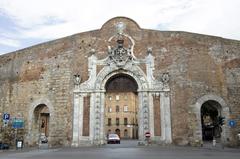 Porta di Camollia in Siena