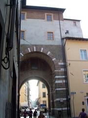 Lucca Porta San Gervasio