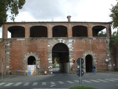 Porta San Pietro from behind