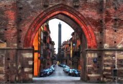 Photo of Porta San Vitale, a cultural heritage monument in Italy