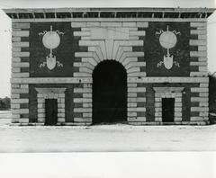 Paolo Monti photographing in Verona, Italy, 1972