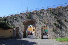 Pisa, Porta a Lucca city gate