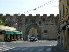 Porta a Lucca in Pisa