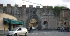 Porta a Lucca in Pisa, Italy