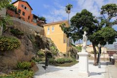 Statue of Minerva and Guardhouse in Jardim Suspenso do Valongo