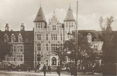 Colonial Institute main entrance in Amsterdam before 1920