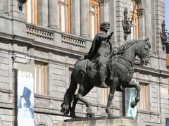 equestrian statue of Charles IV in Mexico City