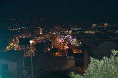 Cannes vue nocturne du Suquet