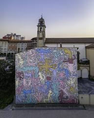 Aerial view of Tuttomondo mural by Keith Haring