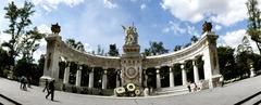 Monument to Benito Juárez at La Alameda in Mexico City