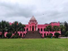 Ahsan Manzil Front view