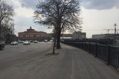 Podgorskaya Embankment with Malyy and Bolshoy Ustinsky Bridges in Moscow