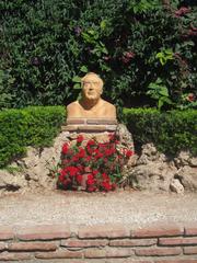 Founder of Chateau Colomares statue in Benalmadena