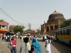 Adham Khan's tomb viewed from Mehrauli bus stand