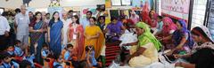 Maneka Sanjay Gandhi inaugurating modern Anganwadi Centre in Sonipat 2015