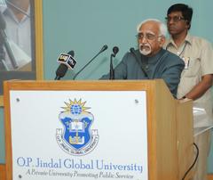 Vice President Mohd. Hamid Ansari delivering inaugural address at Conference on Federalisms and Localisms, Sonipat, October 10, 2013.