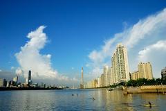 蓝天碧水 scenery in Guangzhou, China