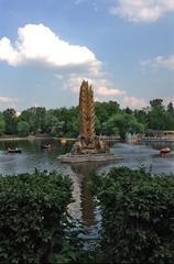 VDNKh Golden Ear Fountain