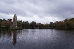 Third Kamensky Pond and Golden Ear fountain at VDNKh in Moscow