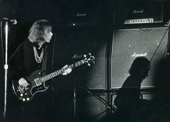 Jack Bruce playing with West, Bruce and Laing at the Hollywood Palladium