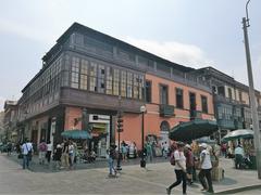 Building at the intersection of Jirón de la Unión and Malecón Rímac, Aliaga House